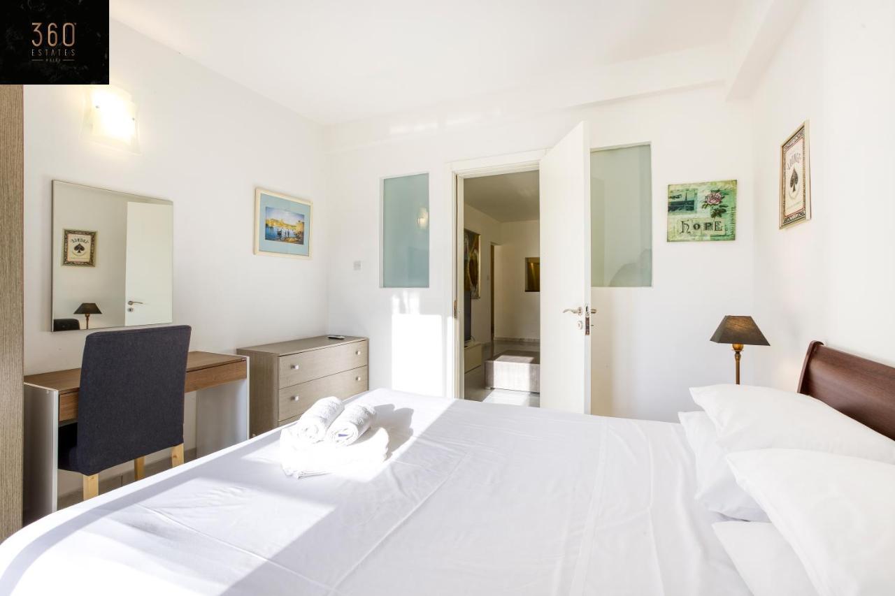 Centre Apt In St Julians/Pv With Spacious Living By 360 Estates Saint Julian's Ngoại thất bức ảnh